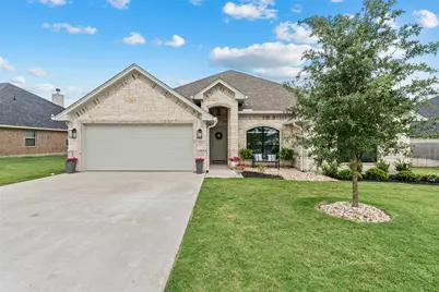 828 Agile Street, Hewitt, TX 76643 - Photo 3