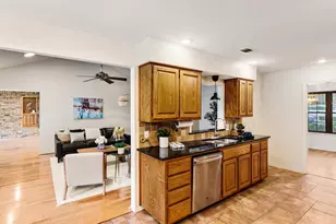 6619 Saddle Ridge Rd, Arlington, TX 76016 - Photo 5