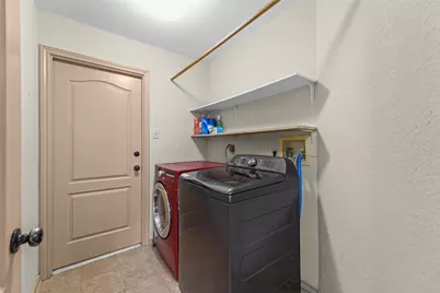 2035 Clearwater Trail, Carrollton, TX 75010 - Photo 29