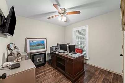 2035 Clearwater Trail, Carrollton, TX 75010 - Photo 27