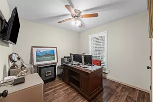 2035 Clearwater Trail, Carrollton, TX 75010 - Photo 27
