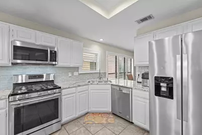 2035 Clearwater Trail, Carrollton, TX 75010 - Photo 15