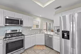 2035 Clearwater Trail, Carrollton, TX 75010 - Photo 15