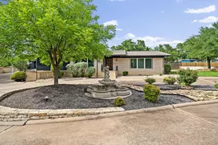 801 NW 7th Ave, Mineral Wells, TX 76067 - Photo 1