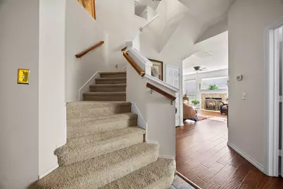 1759 Sunset Ridge Drive, Grand Prairie, TX 75050 - Photo 17