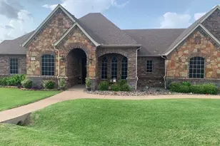 124 Carnes Ct, Springtown, TX 76082 - Photo 11