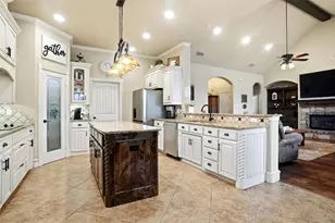 124 Carnes Ct, Springtown, TX 76082 - Photo 13
