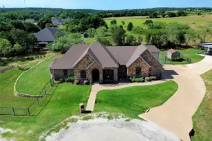 124 Carnes Ct, Springtown, TX 76082 - Photo 3