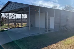 124 Carnes Ct, Springtown, TX 76082 - Photo 21