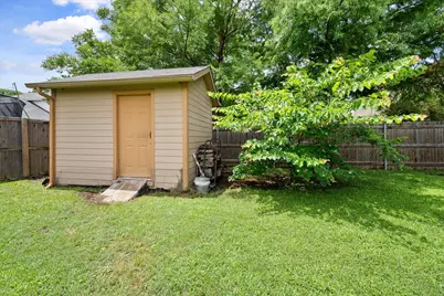 2300 Eden Green Drive, Arlington, TX 76001 - Photo 31