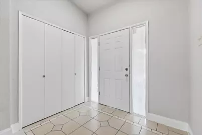 1839 Sherwood Lane, Carrollton, TX 75006 - Photo 5