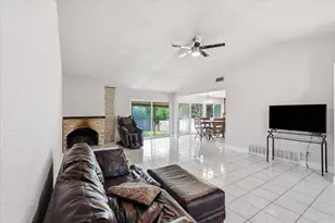 1839 Sherwood Ln, Carrollton, TX 75006 - Photo 11
