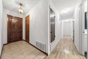 401 Briarfield St, Hewitt, TX 76643 - Photo 9