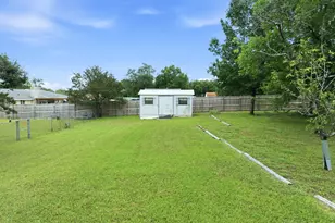 401 Briarfield St, Hewitt, TX 76643 - Photo 23