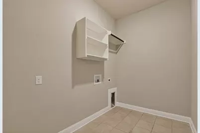 16812 Bitterroot Road, Fort Worth, TX 76247 - Photo 9