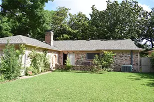 9944 Greenfield Dr, Dallas, TX 75238 - Photo 23
