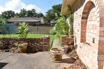 9944 Greenfield Drive, Dallas, TX 75238 - Photo 21