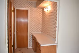 9944 Greenfield Dr, Dallas, TX 75238 - Photo 19