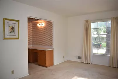 9944 Greenfield Drive, Dallas, TX 75238 - Photo 17