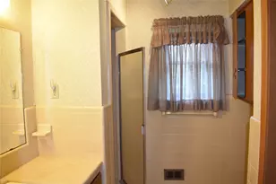 9944 Greenfield Dr, Dallas, TX 75238 - Photo 15