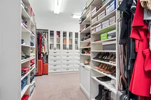835 Rockingham Dr, Irving, TX 75063 - Photo 19