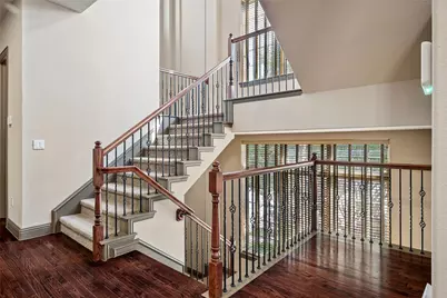 835 Rockingham Drive, Irving, TX 75063 - Photo 13