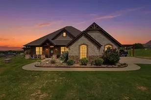 115 Mike Thornton Ct, Weatherford, TX 76088 - Photo 1