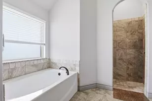 115 Mike Thornton Ct, Weatherford, TX 76088 - Photo 25