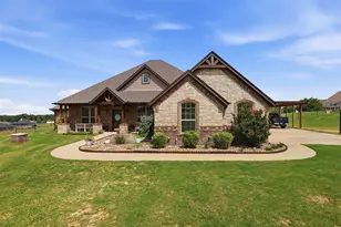 115 Mike Thornton Ct, Weatherford, TX 76088 - Photo 1