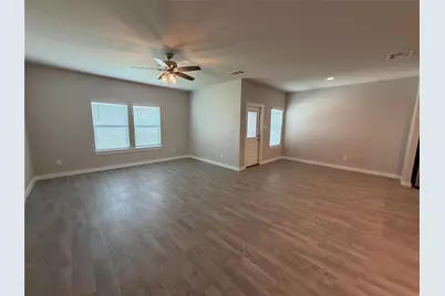 1600 Battery Park Drive, Alvarado, TX 76009 - Photo 5