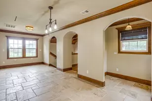 1480 Fox Ln, Burleson, TX 76028 - Photo 11