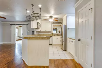 1480 Fox Lane, Burleson, TX 76028 - Photo 17
