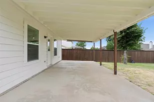 8821 Tumbleweed Dr, Cross Roads, TX 76227 - Photo 27