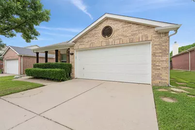 8821 Tumbleweed Drive, Cross Roads, TX 76227 - Photo 3