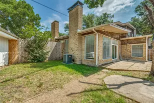3611 Stables Ln, Dallas, TX 75229 - Photo 23