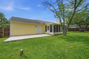 103 Seminole Dr, Gainesville, TX 76240 - Photo 33
