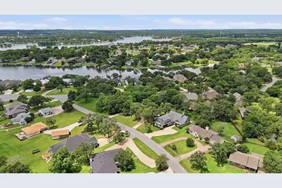 103 Seminole Drive, Gainesville, TX 76240 - Photo 9