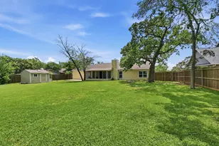 103 Seminole Dr, Gainesville, TX 76240 - Photo 35