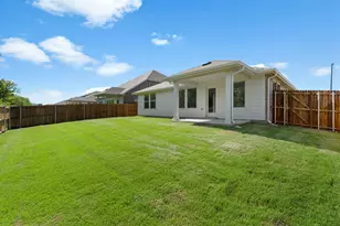 230 Teton St, Greenville, TX 75402 - Photo 37