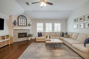 6405 Creekdale Dr, The Colony, TX 75056 - Photo 13