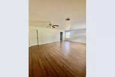938 County Rd 3341, Paradise, TX 76073 - Photo 7