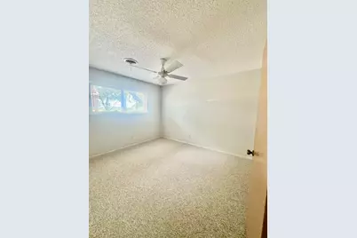 938 County Rd 3341, Paradise, TX 76073 - Photo 11
