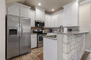 713 Park St, McGregor, TX 76657 - Photo 7
