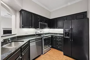 4102 Buena Vista St, Dallas, TX 75204 - Photo 11