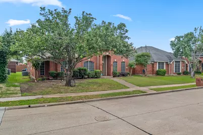 8114 Salzburg Drive, Rowlett, TX 75089 - Photo 35