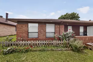 312 Cole St, Garland, TX 75040 - Photo 3