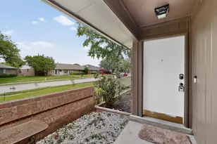 312 Cole St, Garland, TX 75040 - Photo 5