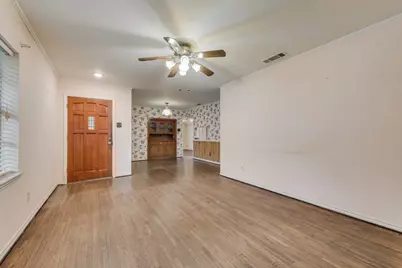 305 W 2nd North Street, Kaufman, TX 75142 - Photo 3
