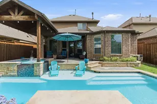 400 Ridgewood Dr, Lewisville, TX 75067 - Photo 5