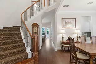 400 Ridgewood Dr, Lewisville, TX 75067 - Photo 7